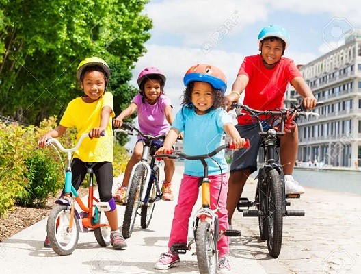 Parents Advocate Cycling to Boost Mental, Physical Fitness in Children